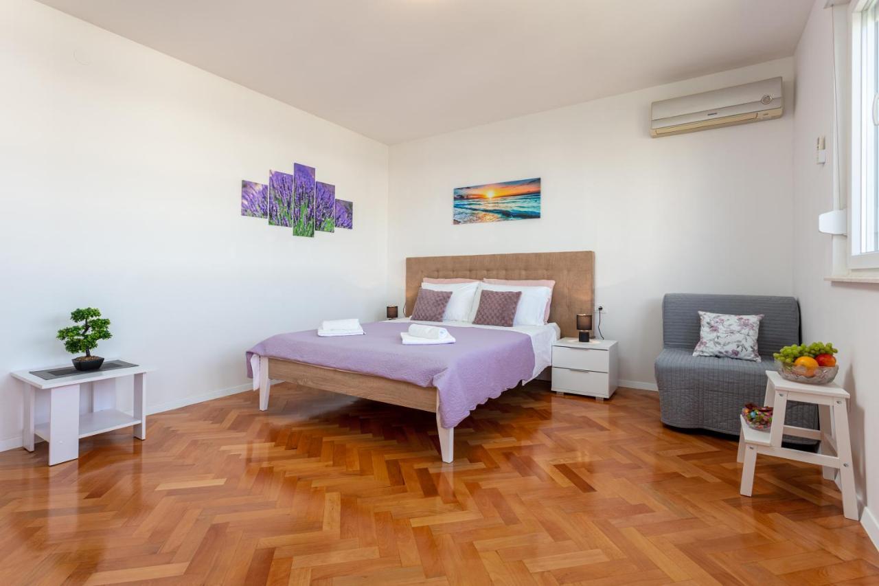 Apartment Botan Split